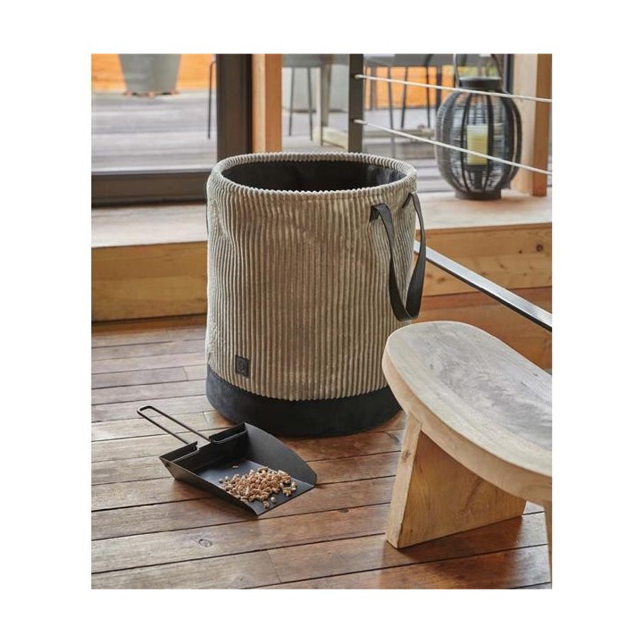 Pala para almacenamiento de pellets Cleo - Capska Pala para almacenamiento de pellets Cleo - Capska